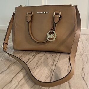 Michael Kors Tan Shoulder Bag with Strap